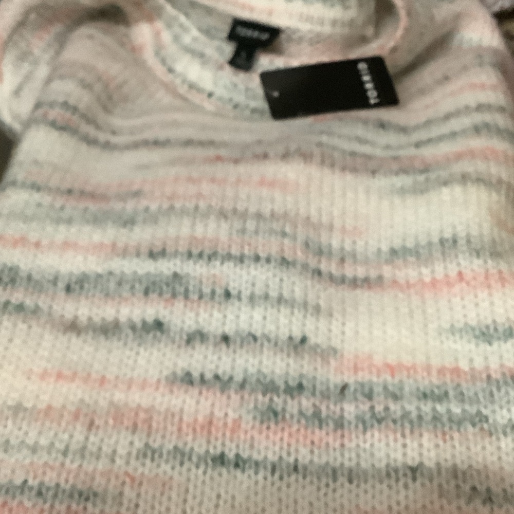 LOWEST🌺 NWT TORRID 2X-3X-4X-5X Multicolor Pastel Crew Neck Sweater - Picture 8 of 9
